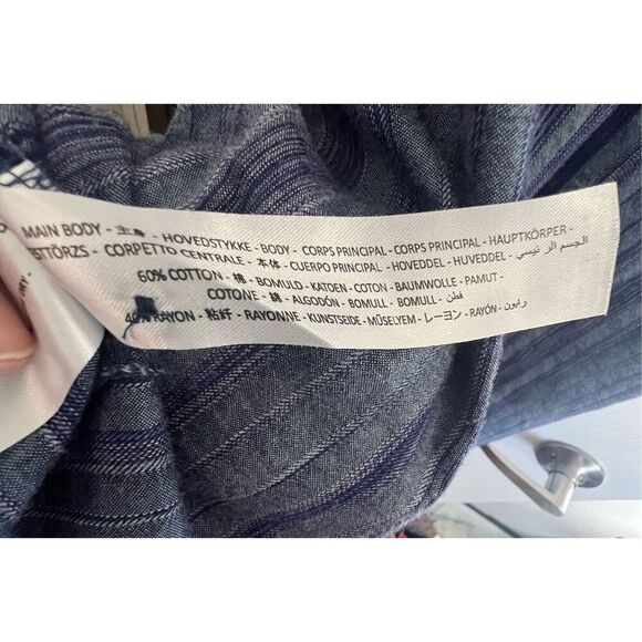 Ariat Blue Striped Sleeveless Button Up Collared Blouse With Front Tie - Picture 4 of 4